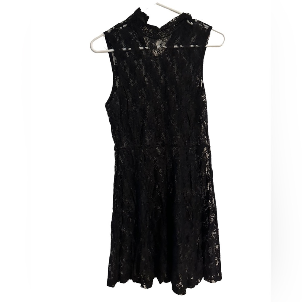 Lace dress